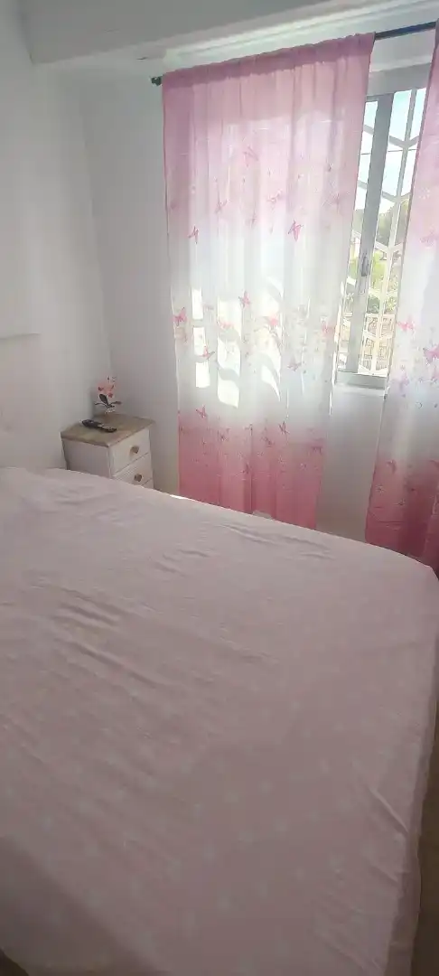 Dormitori de Casa o xalet per a compartir en Calicanto - Cumbres de Calicanto - Santo Domingo 