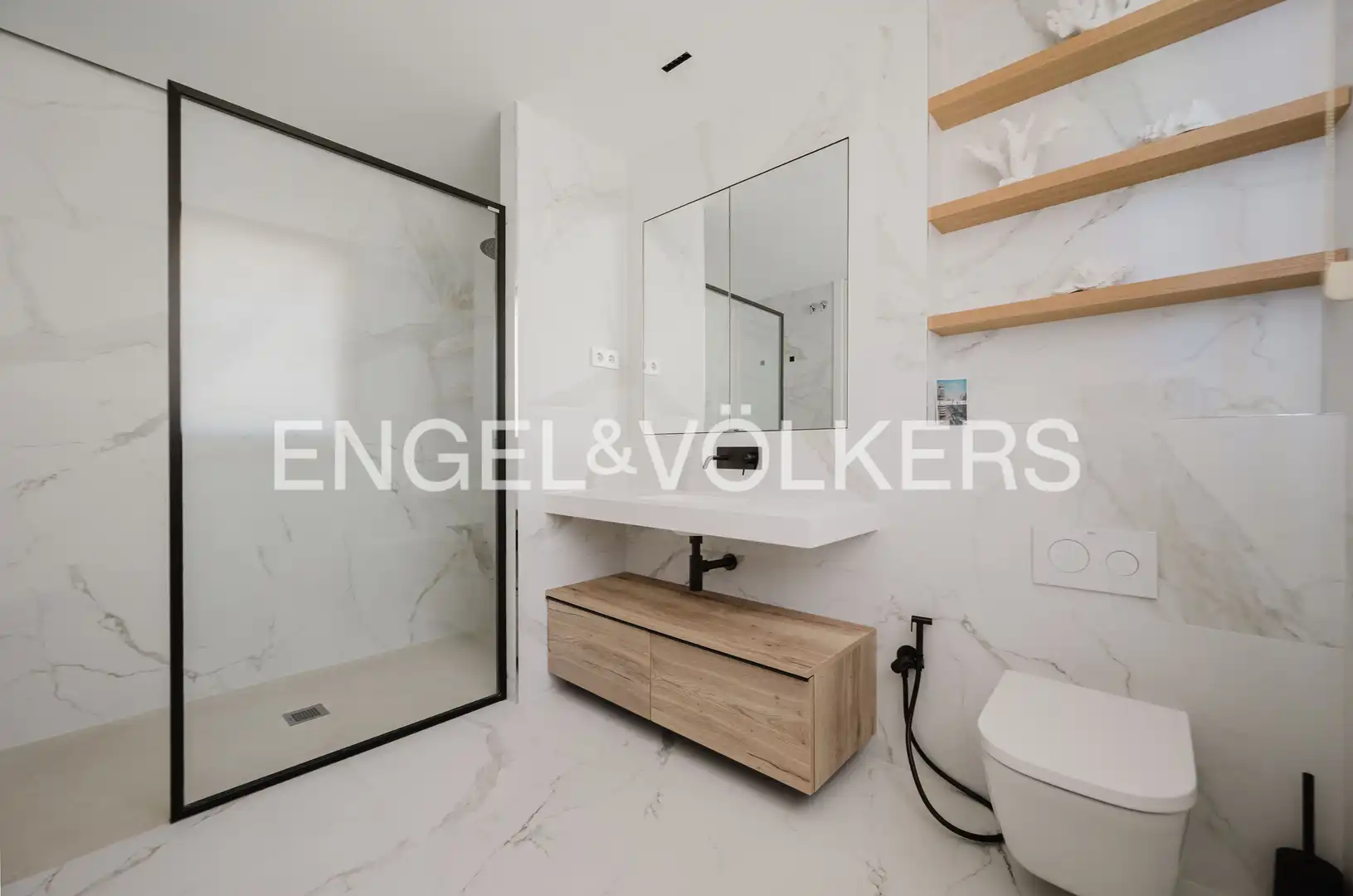 Baño de Casa o chalet de alquiler en Donostia - San Sebastián  con Calefacción, Terraza y Piscina