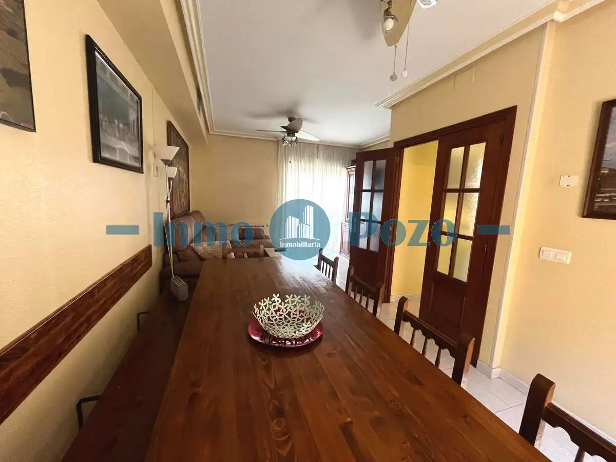 Esszimmer von Maisonette zum Verkauf in Almendralejo mit Abstellraum und Möbliert