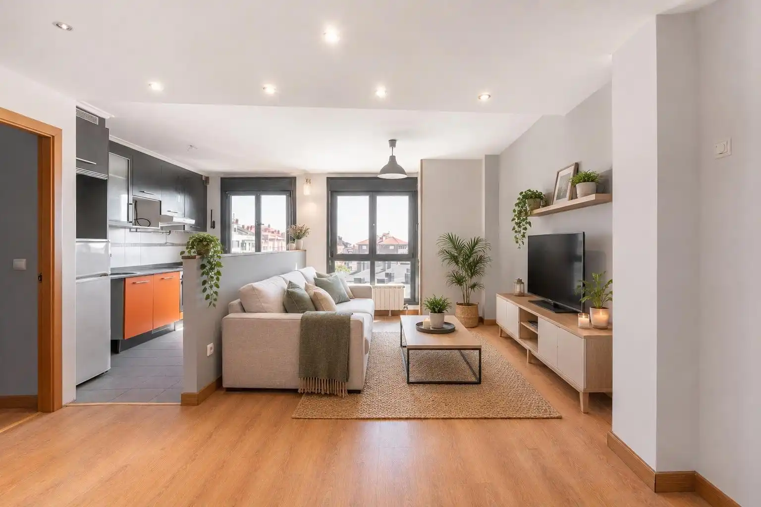 Wohnung mit Aufzug zum Verkauf in Calle PINTOR GUTIERREZ ALONSO 3, imagen 2