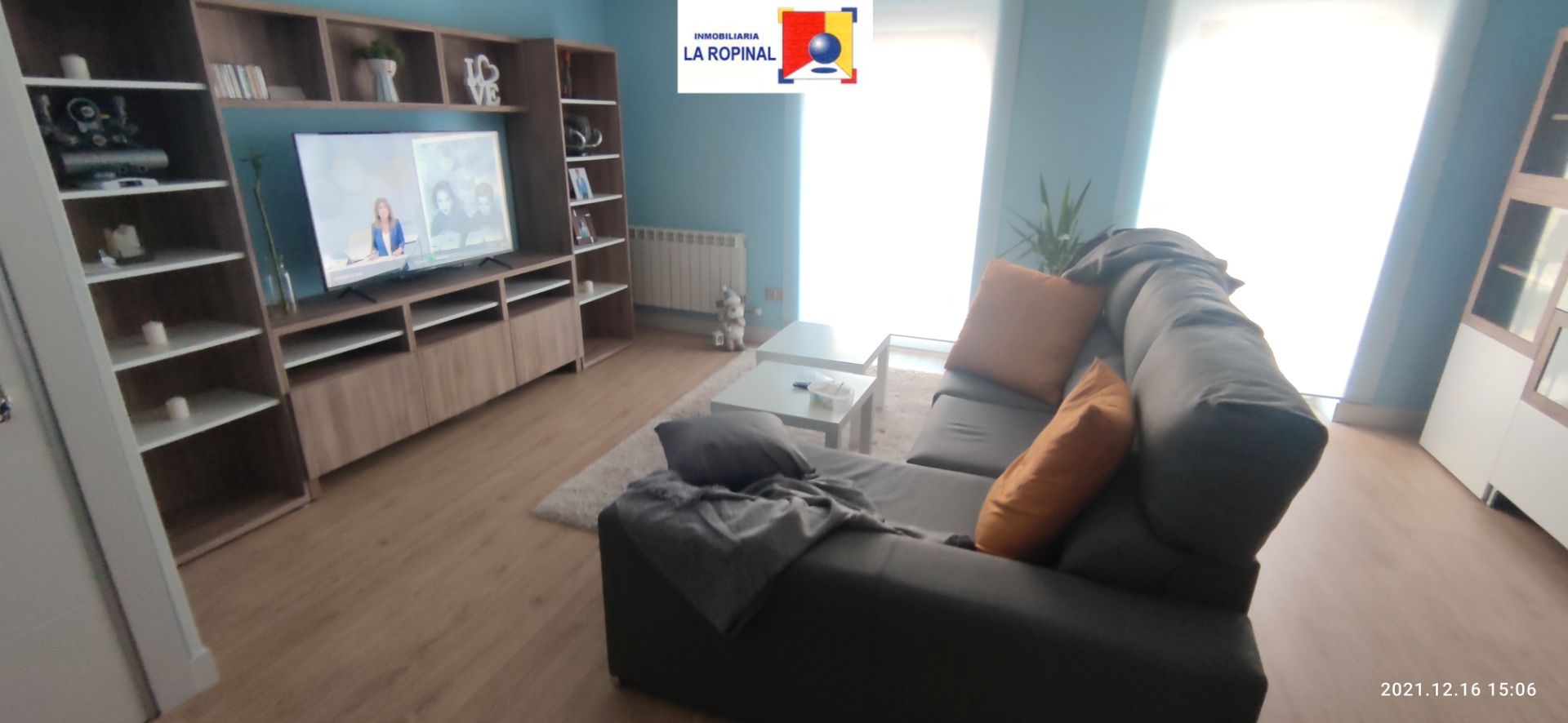 Sala d'estar de Pis en venda en Salamanca Capital amb Calefacció, Moblat i Forn