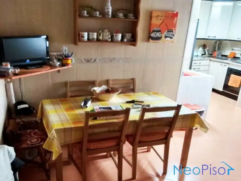 Piso con ascensor en venta en Villafontana - Estoril I, imagen 3
