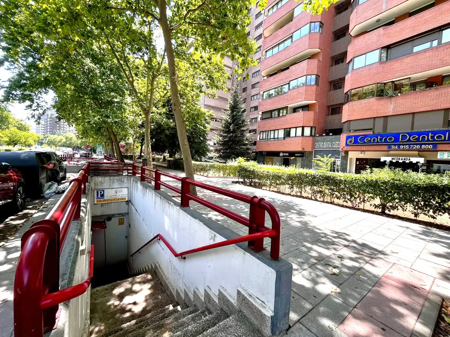 Vista exterior de Garaje en venta en Madrid