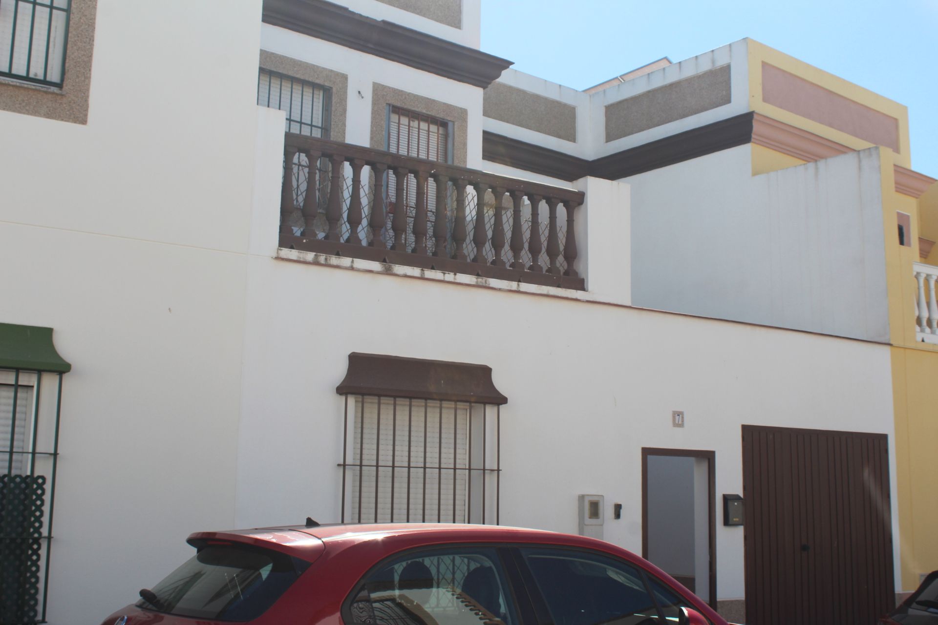 Exterior view of Single-family semi-detached for sale in Burguillos  with Air Conditioner, Private garden and Balcony