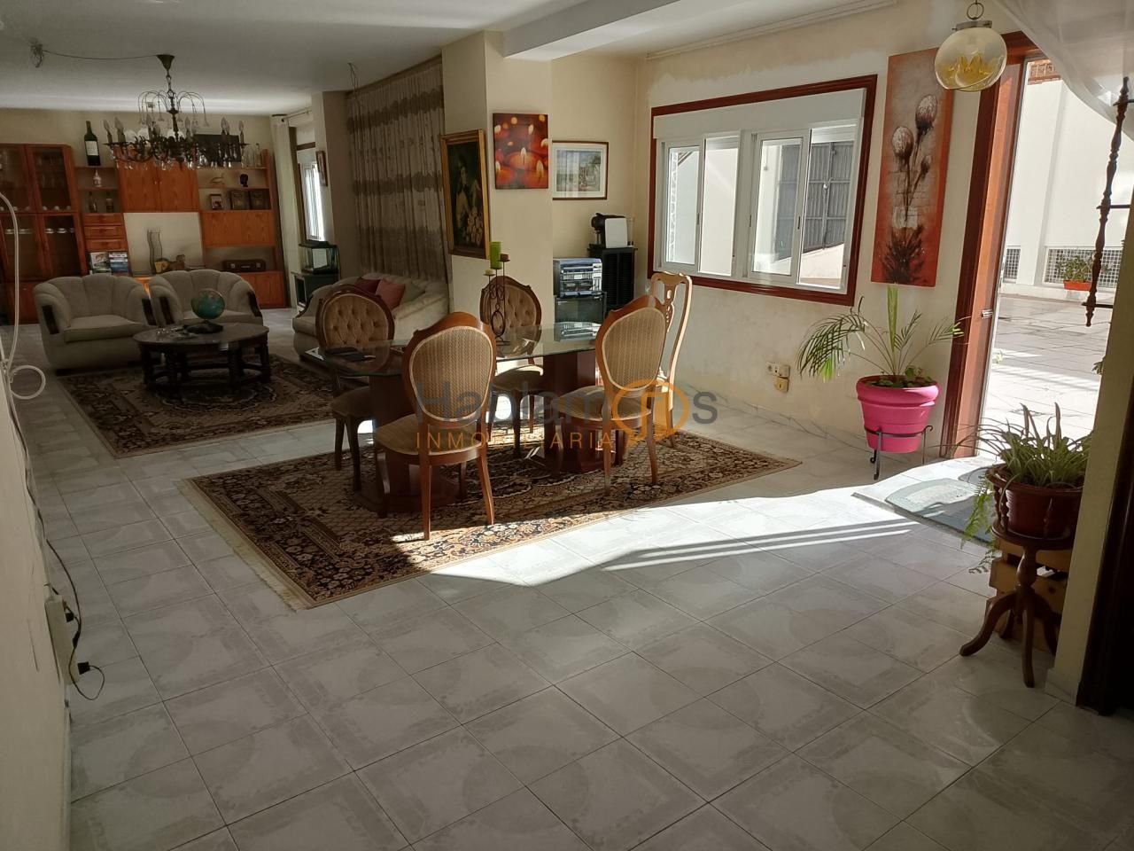 Sala d'estar de Loft en venda en Vigo  amb Calefacció, Terrassa i Moblat