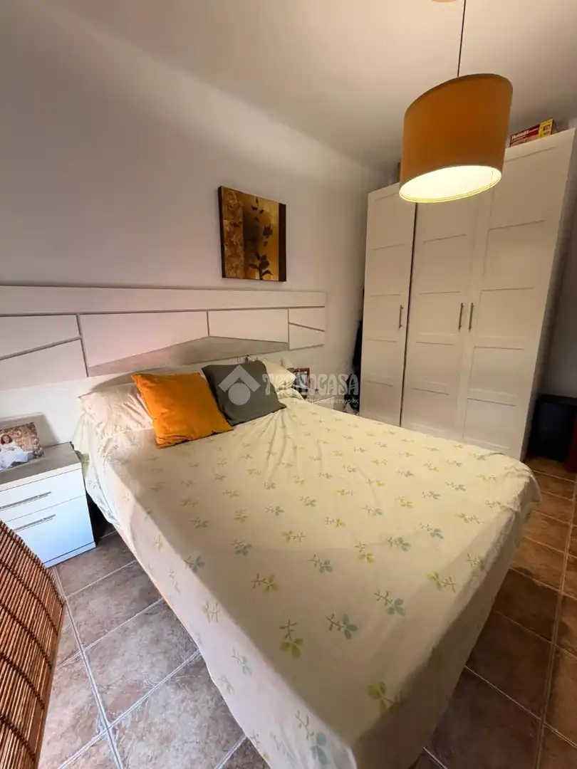 Habitación de Casa adosada en venta en Antequera