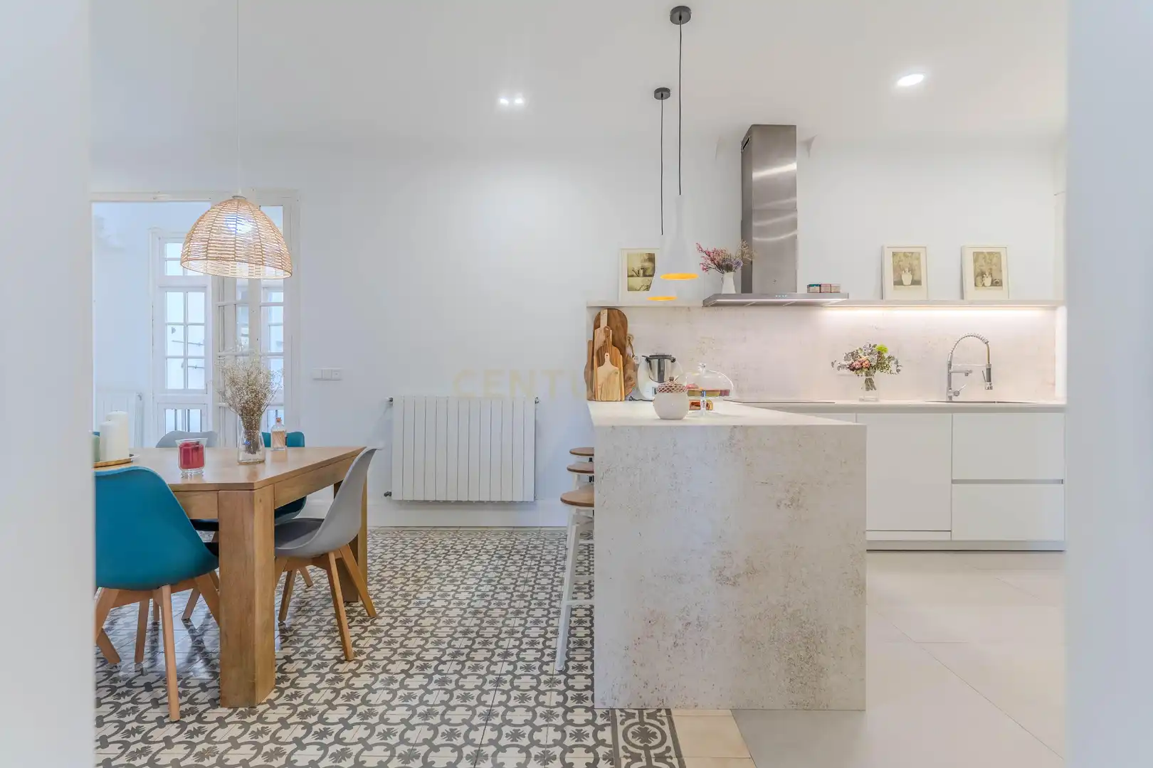 Kitchen of Apartments for sale in Granada  with Oven, Washing machine and Microwave