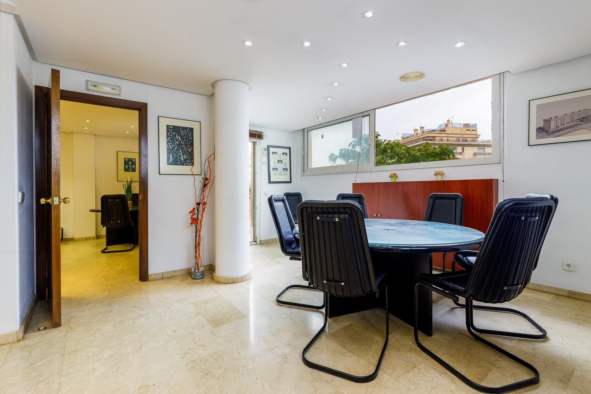 Dining room of Office for sale in  Palma de Mallorca  with Air Conditioner