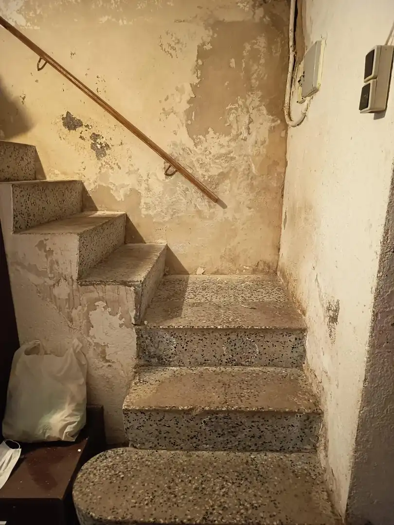 Casa adosada en venda en Garcia
