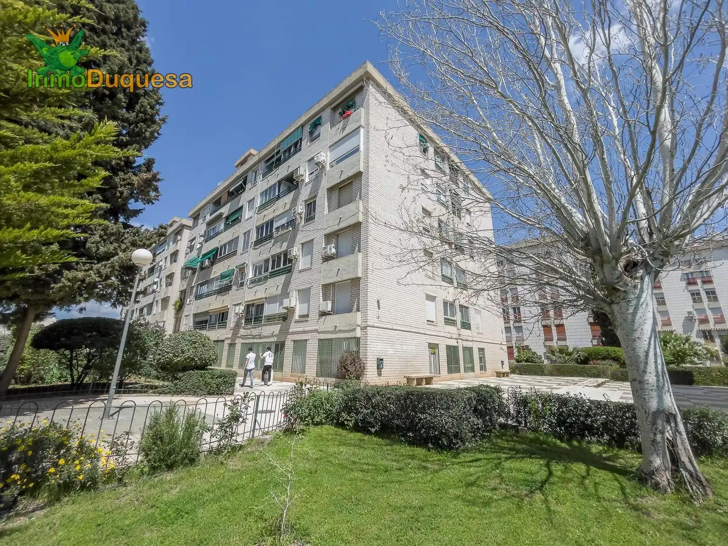 Vista exterior de Pis en venda en Genil