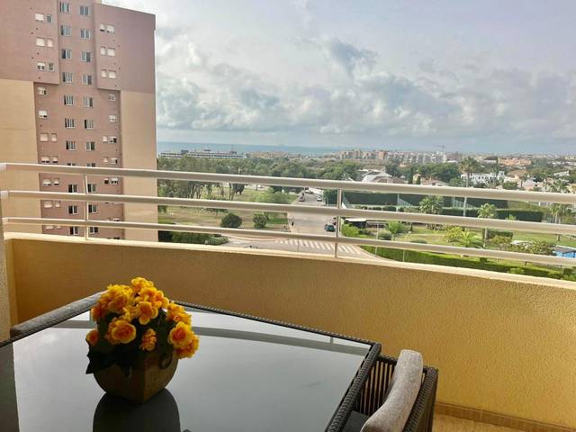 Apartamento en Alquiler en Campoamor