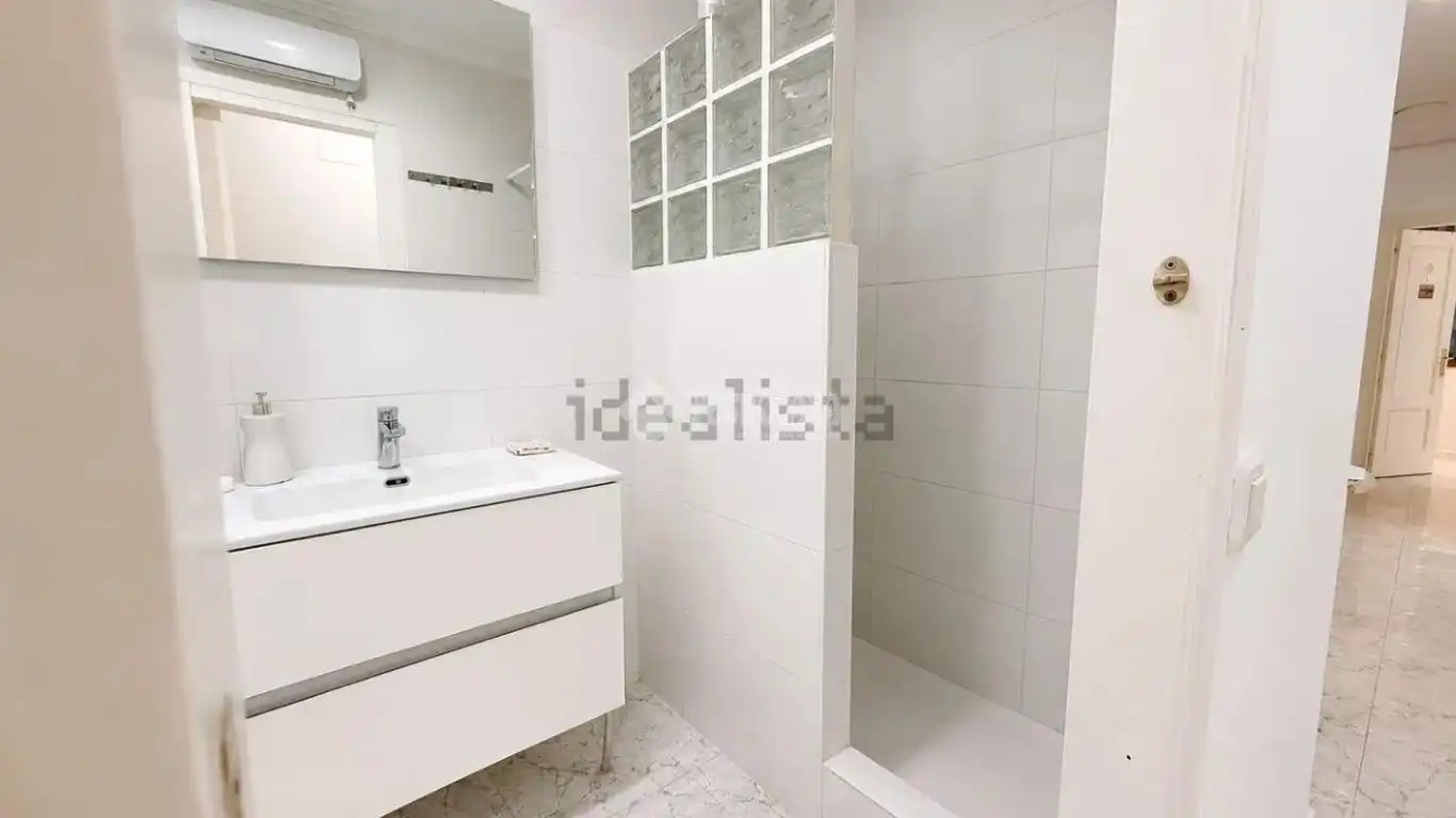 Baño de Piso en venta en Valencia con Aire acondicionado y Parquet