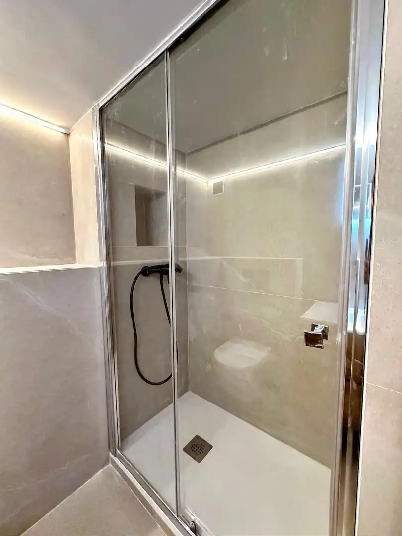 Bany de Loft en venda en Montgat amb Aire condicionat i Moblat