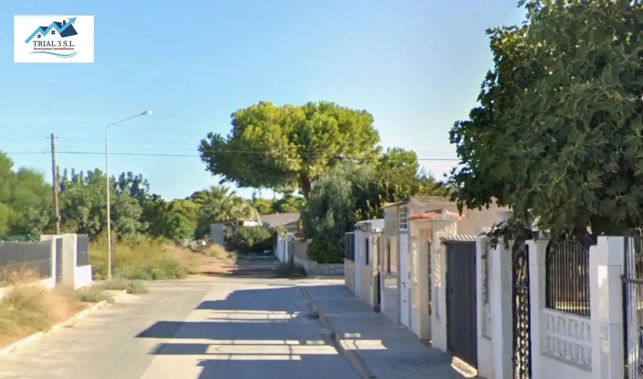 Casa en venta en Calle de Coslada