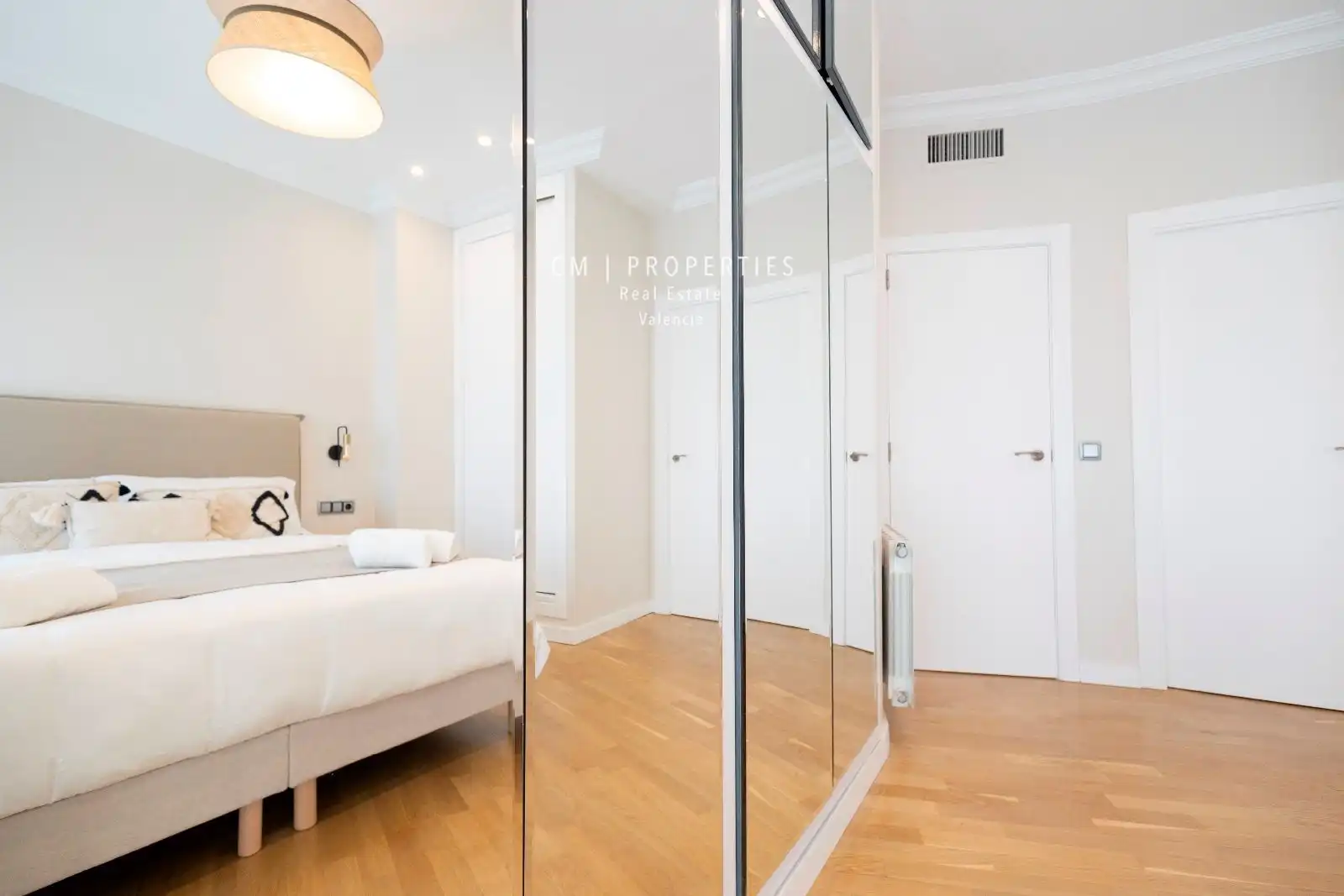 Wohnung zur Miete in Marques del Turia, Gran Via