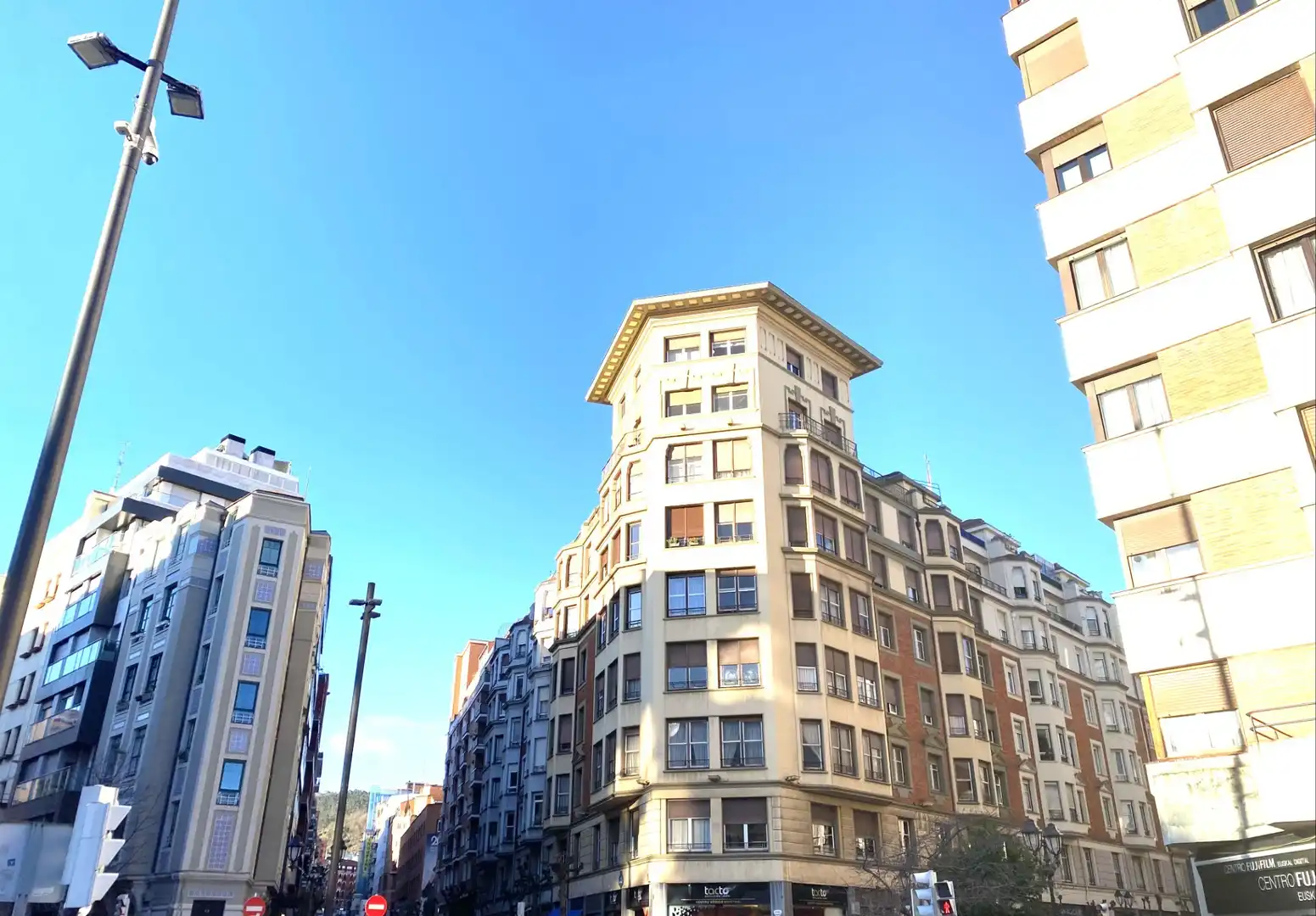 Exterior view of Flat for sale in Bilbao   with Heating, Parquet flooring and Storage room