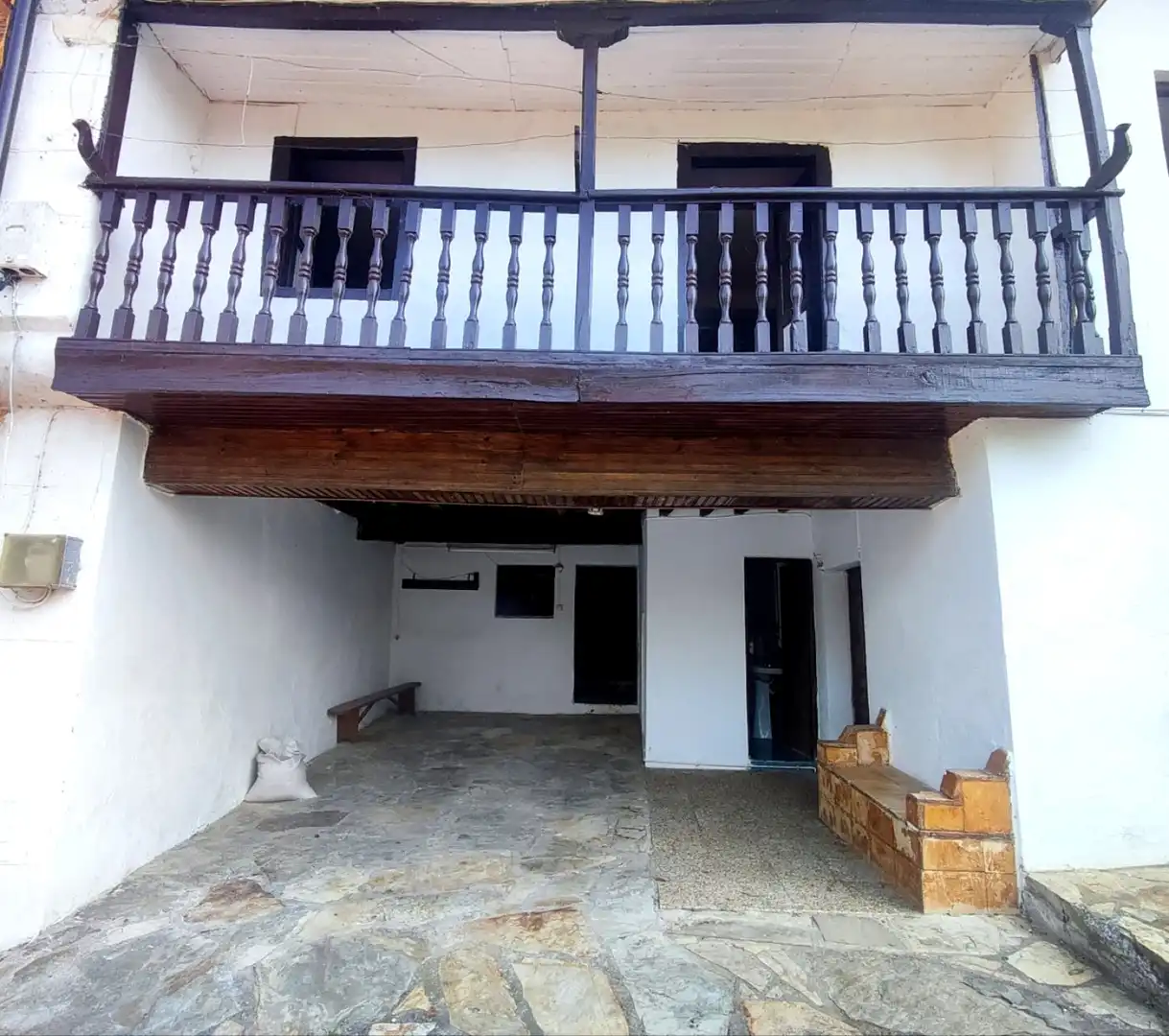 Casa adosada en venda en Corvera de Toranzo amb Calefacció, Jardí privat i Parquet