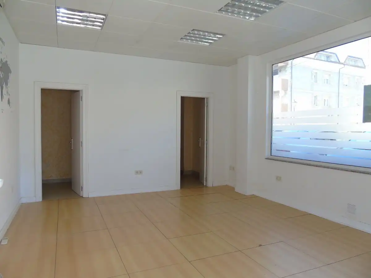 Local commercial à louer à Santa María de Cayón, imagen 4