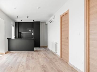 Flat for sale in  Madrid Capital  with Air Conditioner, Heating and Furnished