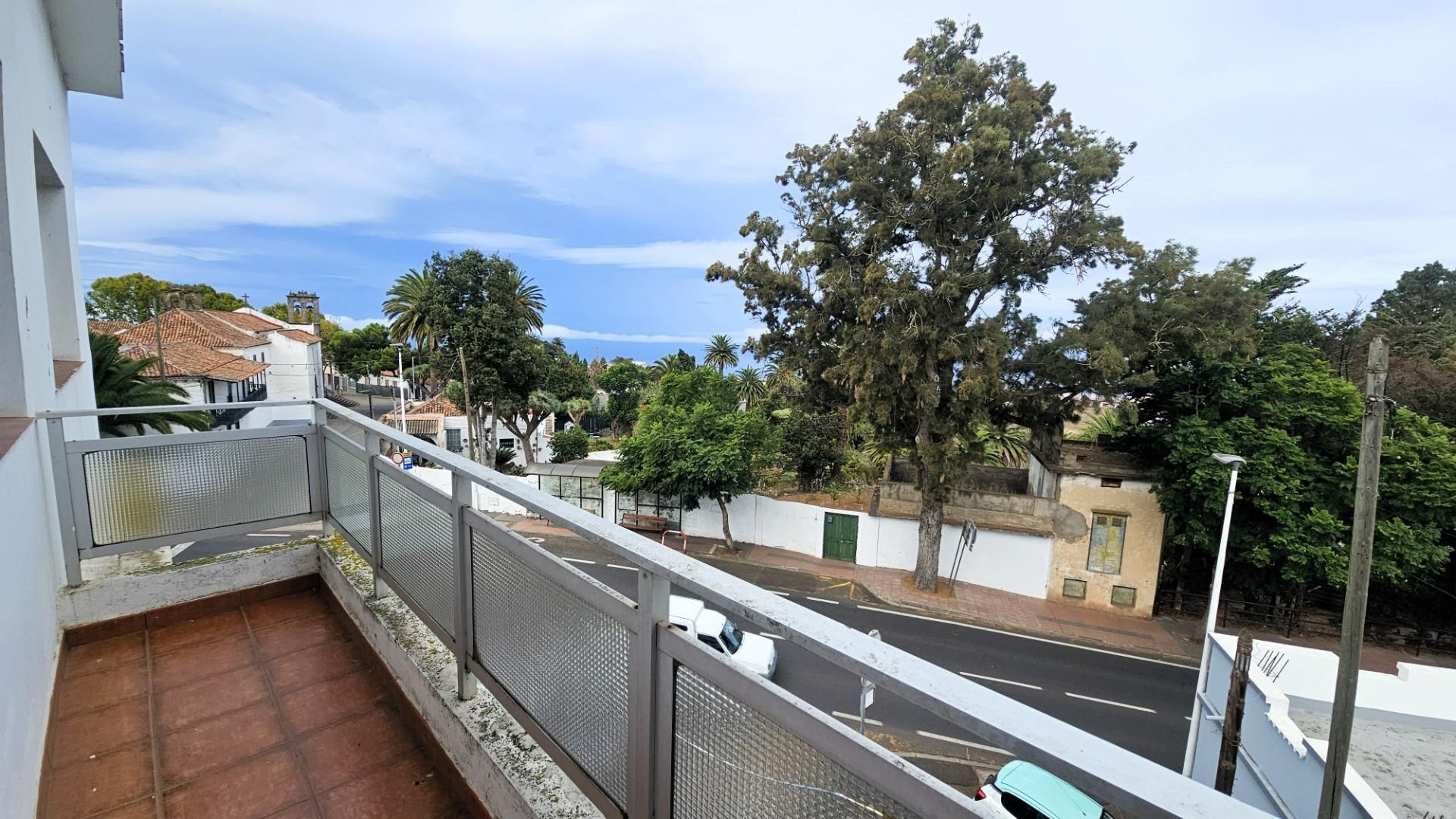 Vista exterior de Pis de lloguer en Tacoronte amb Calefacció i Balcó