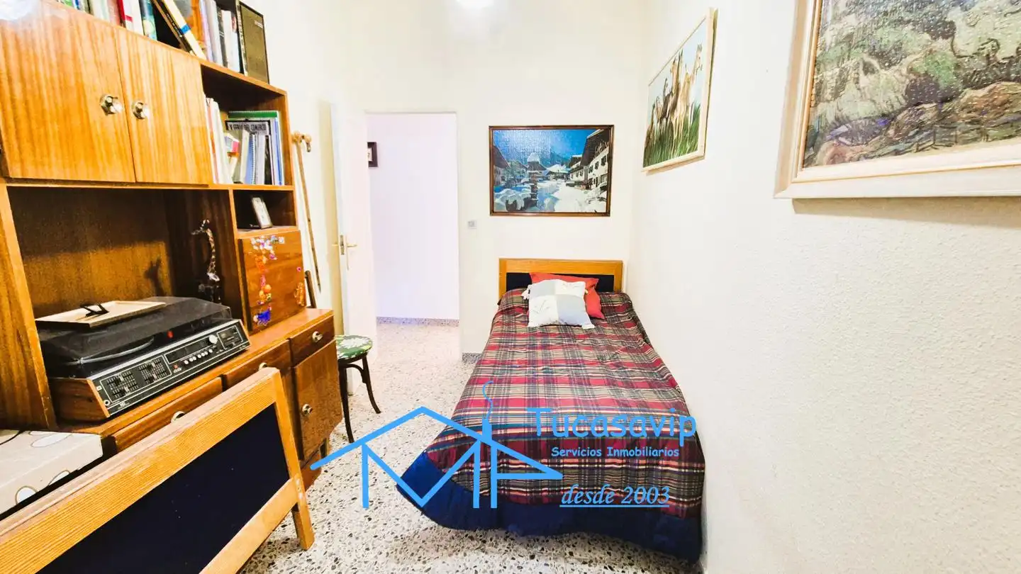Habitación de Planta baja en venta en Casillas con Calefacción