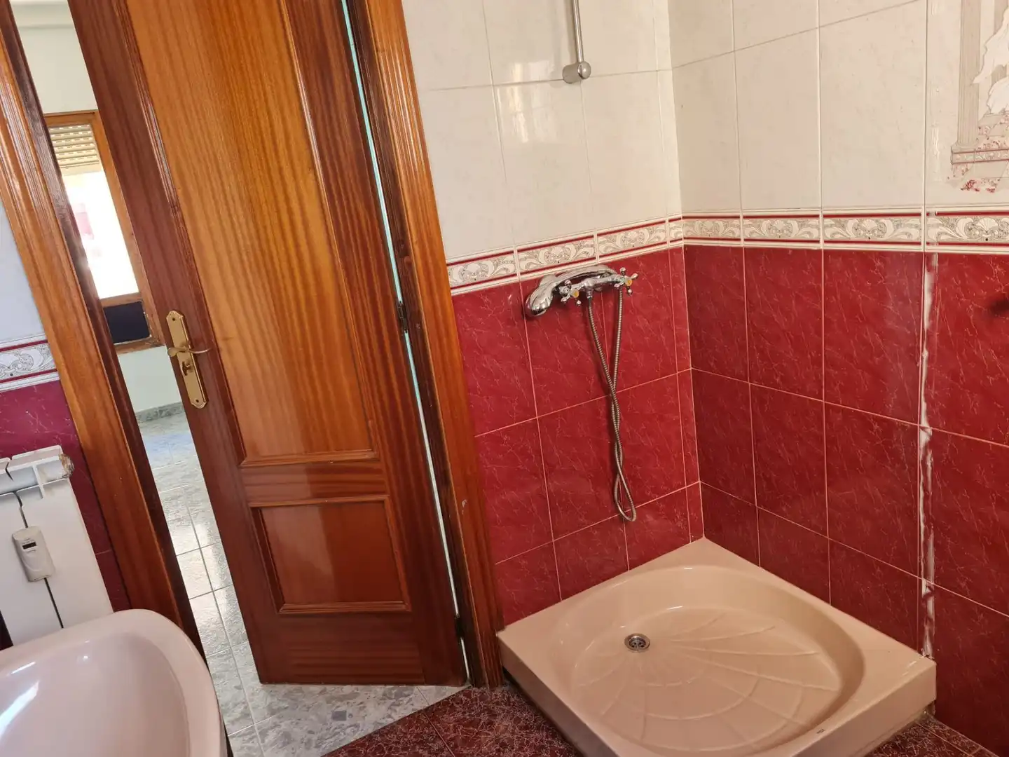 Bathroom of Flat for sale in Móstoles  with Air Conditioner, Heating and Terrace