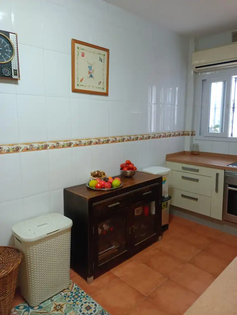 Kitchen of Duplexes for sale in Algeciras  with Balcony