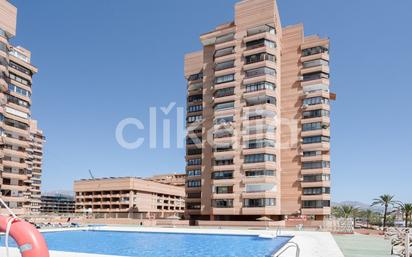 Exterior view of Flat for sale in Fuengirola  with Air Conditioner, Terrace and Swimming Pool