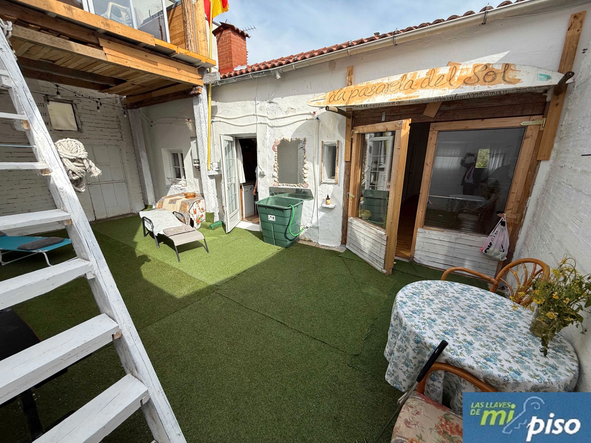 Terrassa de Casa o xalet en venda en Valladolid Capital amb Calefacció, Jardí privat i Parquet