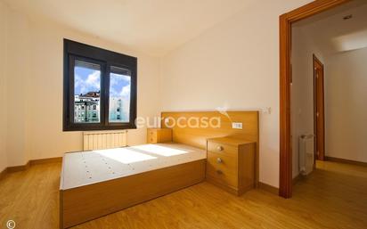 Schlafzimmer von Wohnung zum verkauf in Santander mit Heizung und Abstellraum