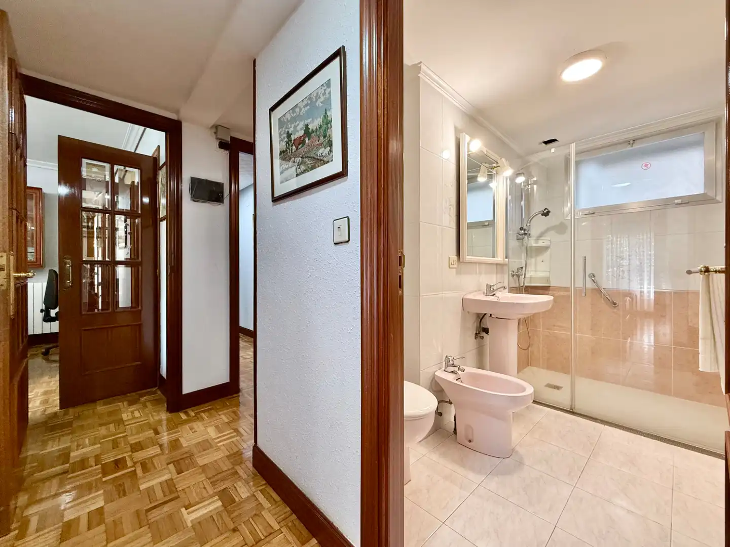 Badezimmer von Wohnung zum Verkauf in Donostia - San Sebastián  mit Heizung, Terrasse und Möbliert
