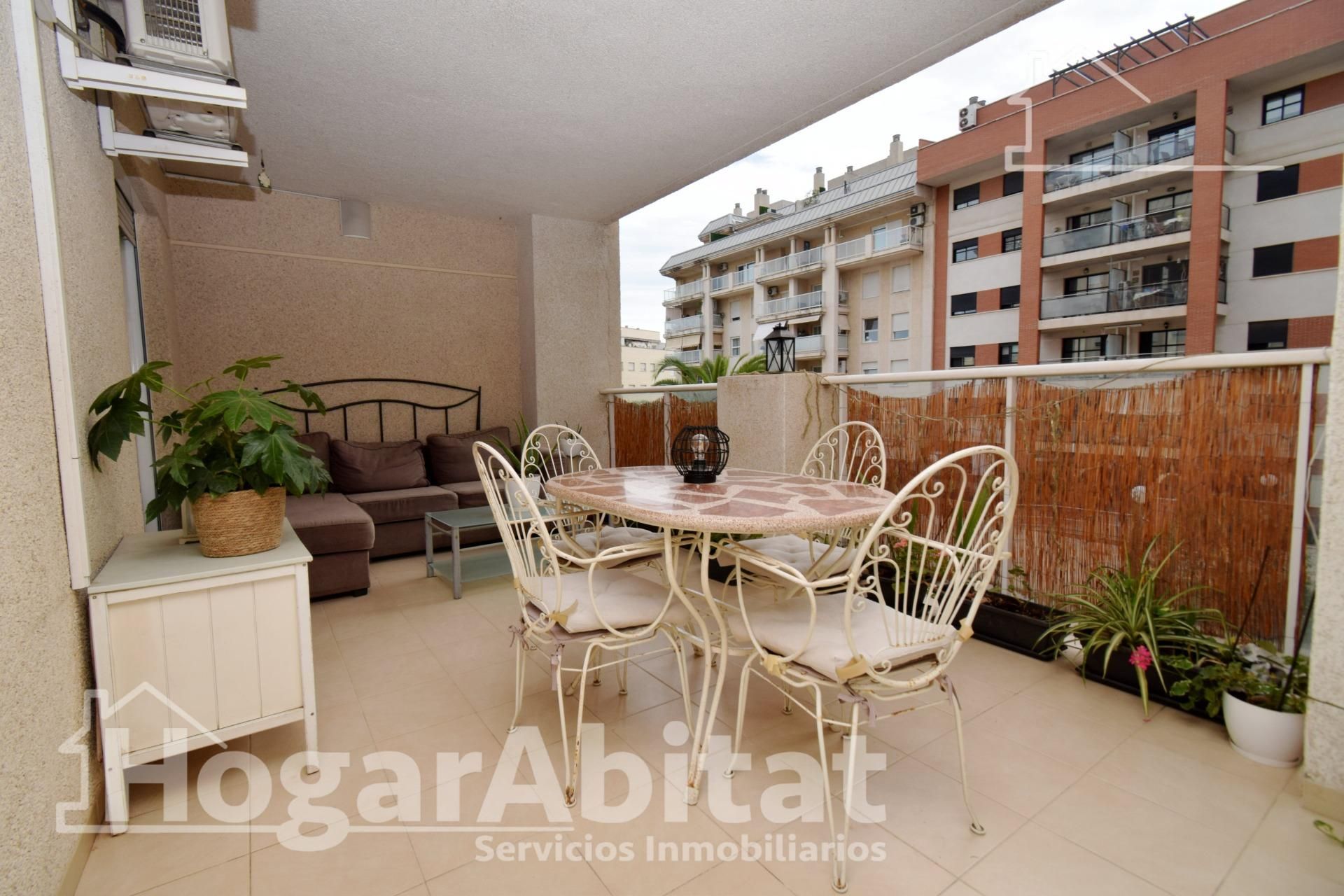 Terrassa de Pis en venda en Paterna amb Aire condicionat, Terrassa i Balcó