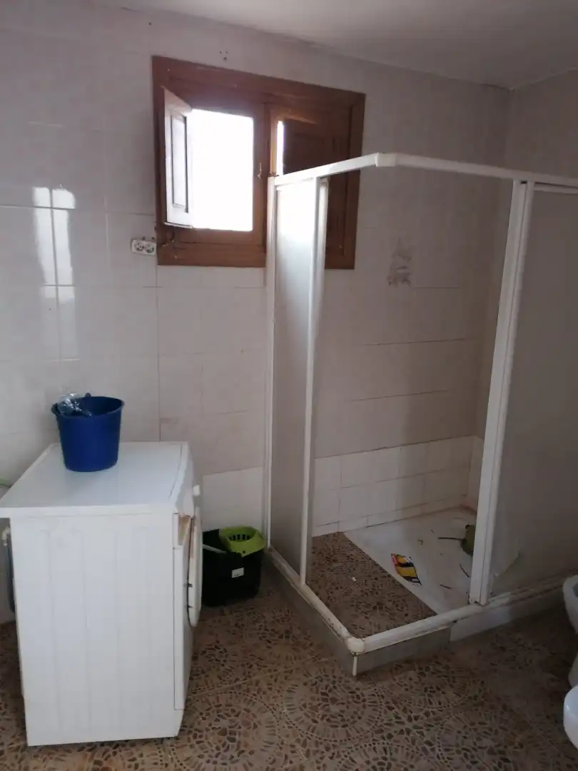 Badezimmer von Einfamilien-Reihenhaus zum Verkauf in Dalías
