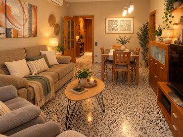 Piso con balcón en venta en Centre