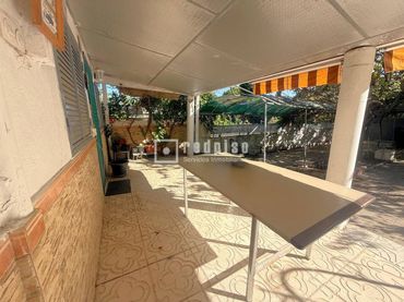 Haus mit Pool zum Verkauf in El Guijo - Colonia España