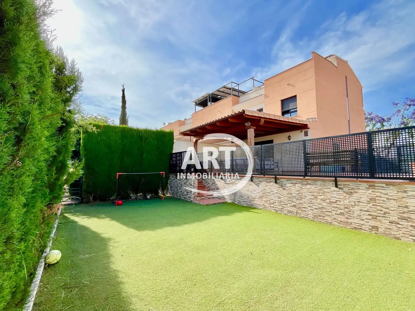 Garten von Einfamilien-Reihenhaus zum Verkauf in San Antonio de Benagéber mit Klimaanlage, Heizung und Terrasse
