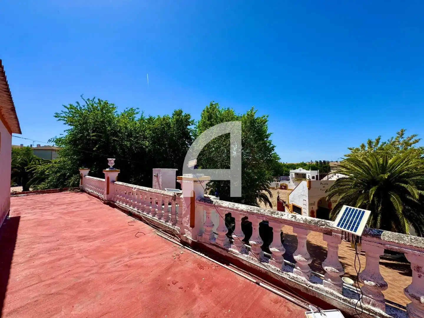 Außenansicht von Geschaftsraum zum Verkauf in Chinchón mit Terrasse