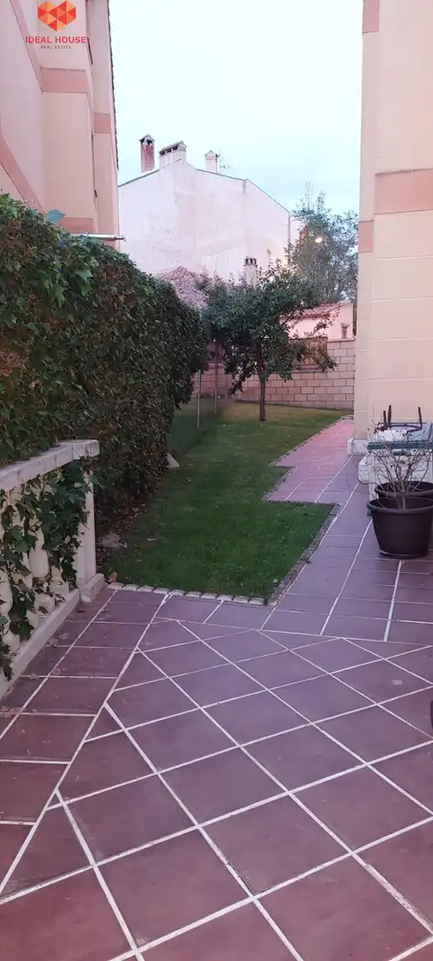 Garden of Detached homes for sale in Segovia  with Heating, Terrace and Storage room