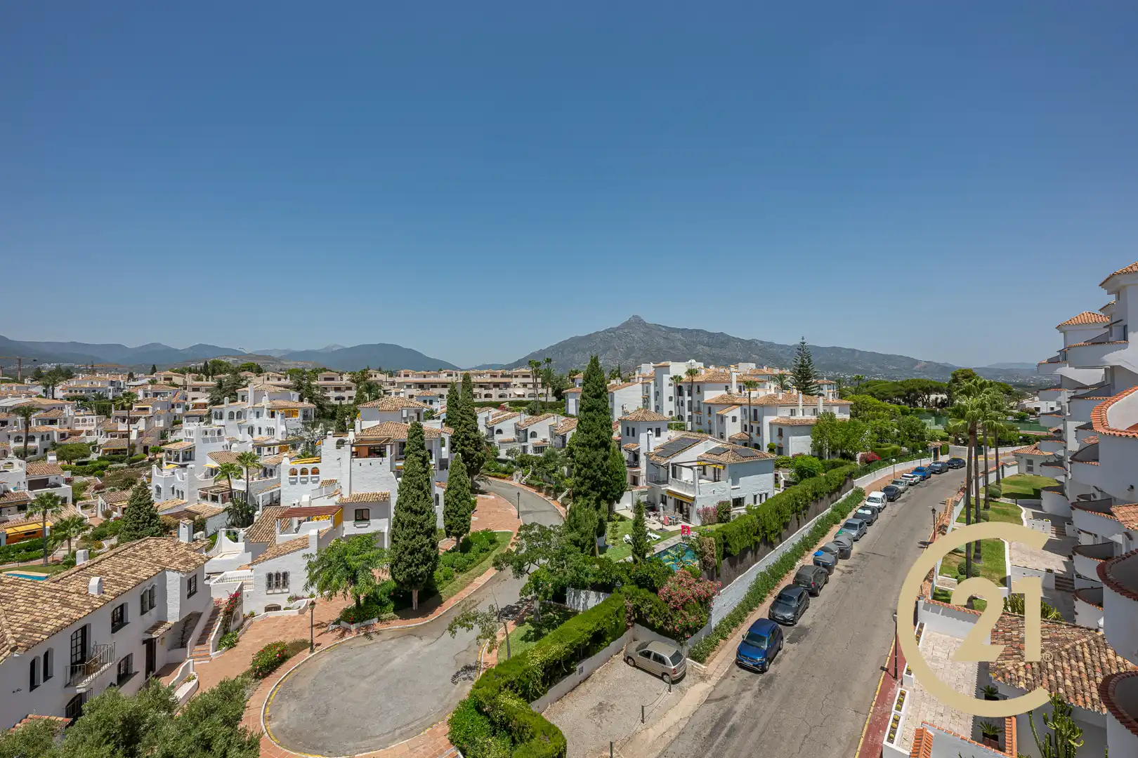 Vista exterior de Planta baja en venta en Marbella con Aire acondicionado, Terraza y Amueblado