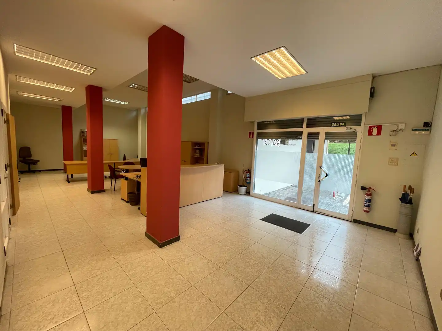 Local comercial en venta en Cruces, imagen 2