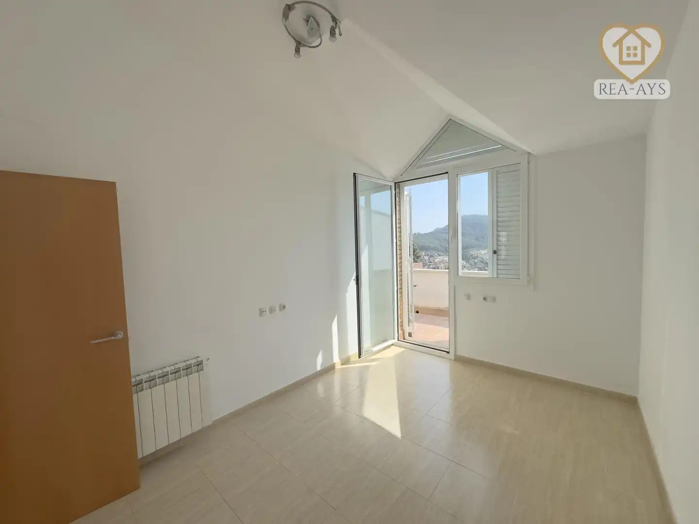 Terraza de Casa o chalet en venta en Vallirana con Aire acondicionado, Calefacción y Jardín privado