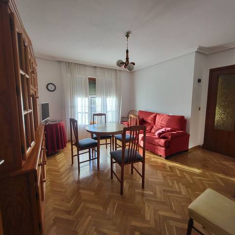 Piso en Alquiler en Centro