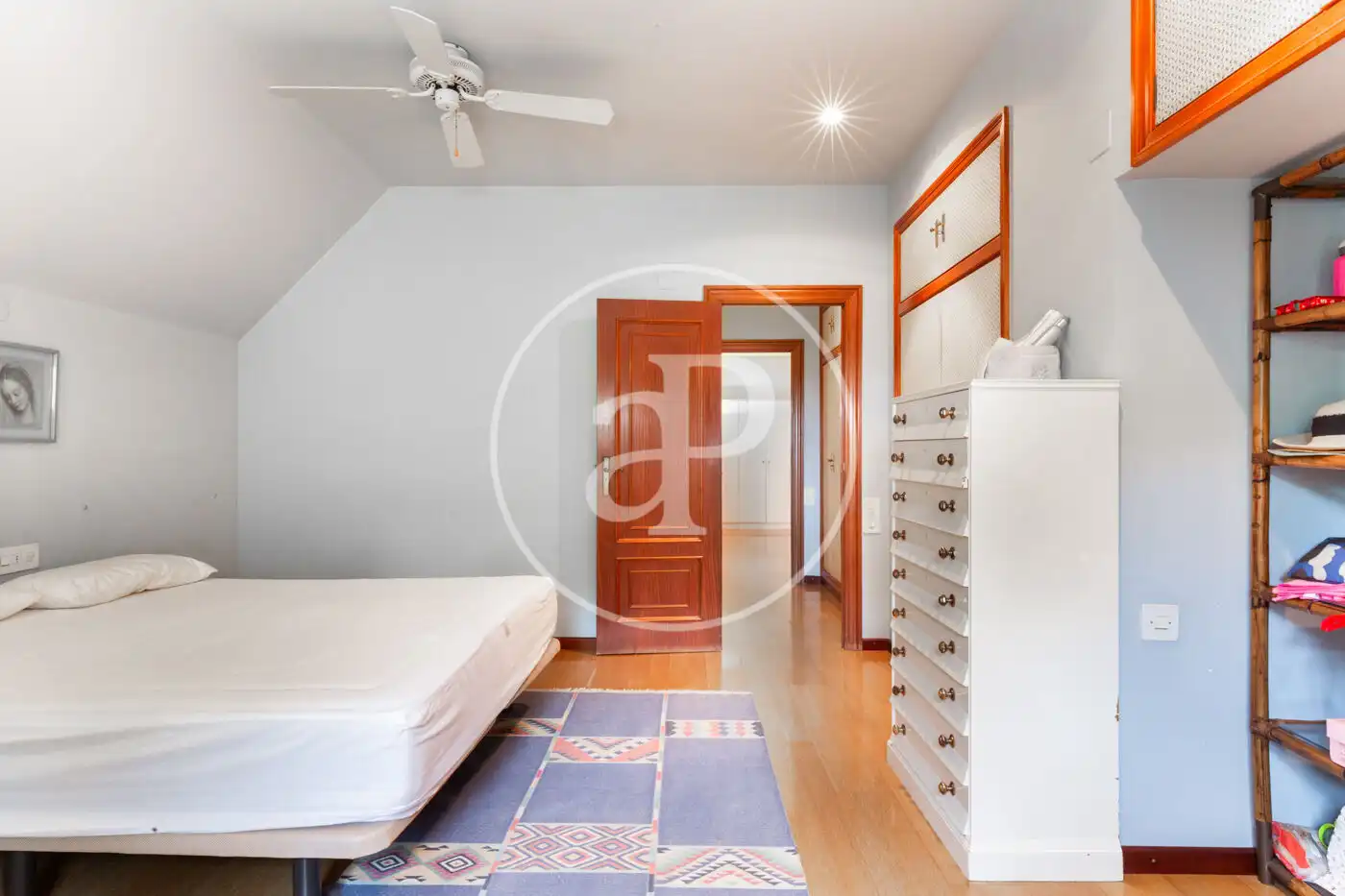 Piso de alquiler en Carrer Méliès, Campolivar