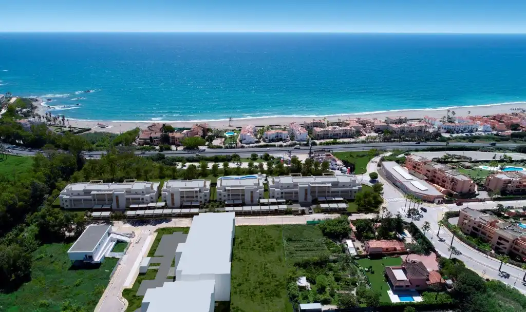 Àtic amb piscina en venda a Marina de Casares, imagen 2