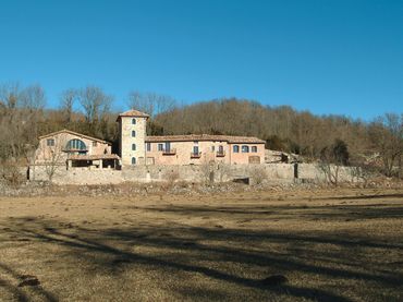 Casa rústica con jardín en venta en Camprodon
