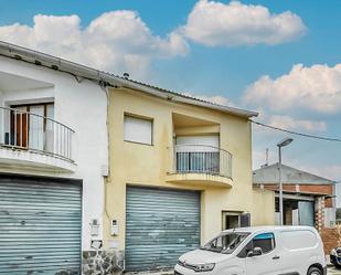 Exterior view of House or chalet for sale in Avinyonet del Penedès