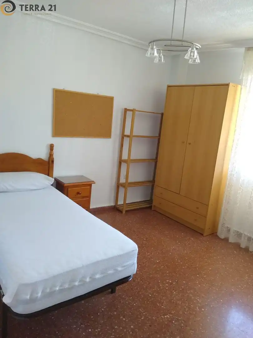 Schlafzimmer von Wohnung zur Miete in Jaén mit Heizung, Terrasse und Gemeinschaftspool