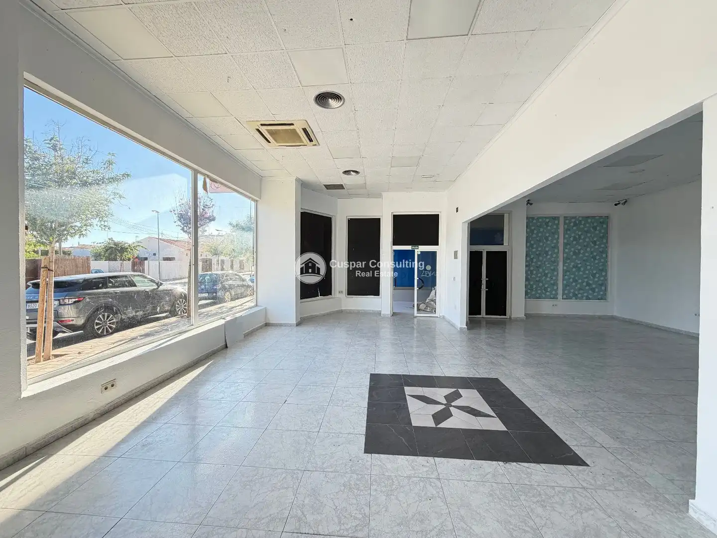 Business premises for sale in N/A, imagen 2