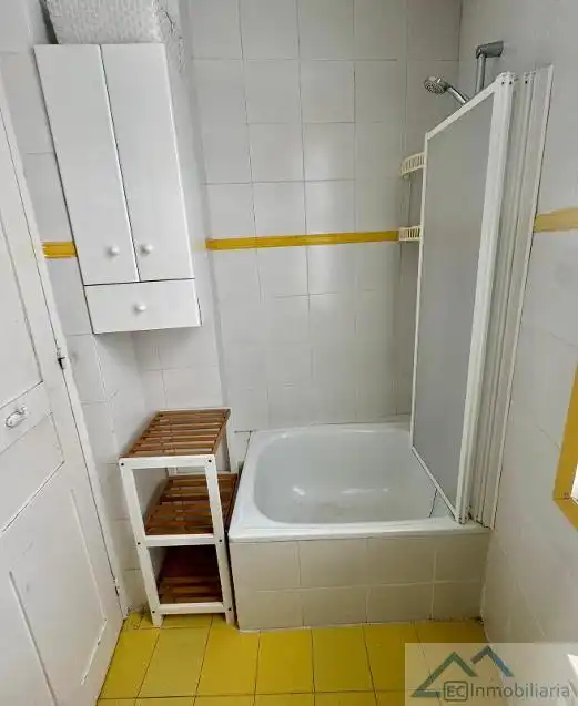 Bany de Pis en venda en Santander amb Calefacció