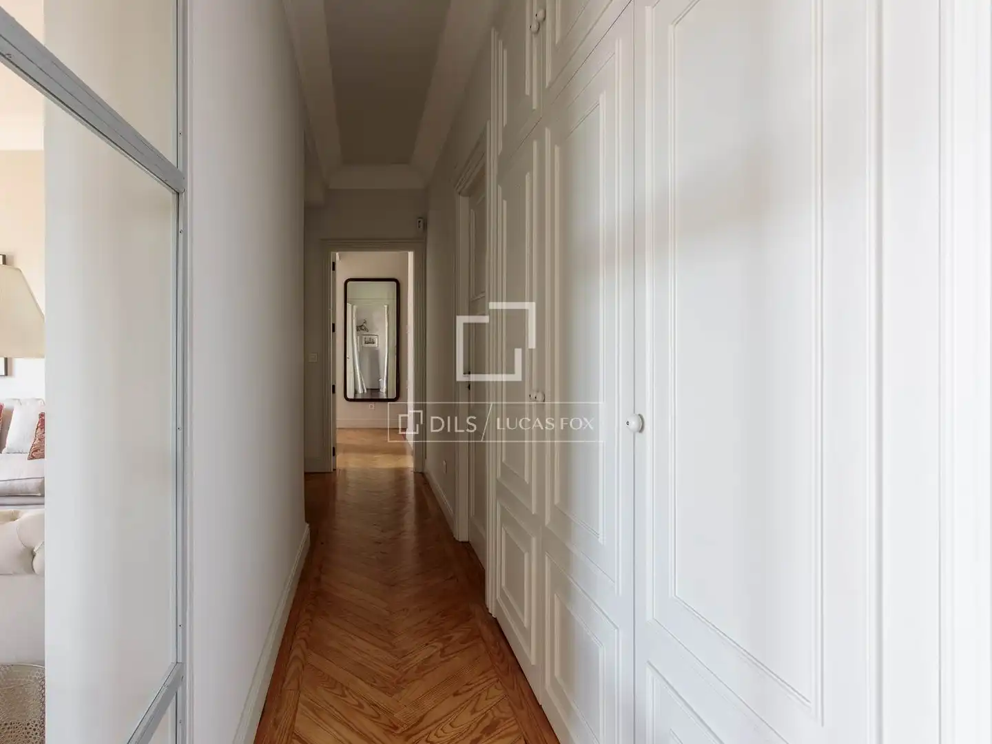 Attic for rent in Madrid  with Air Conditioner, Heating and Parquet flooring
